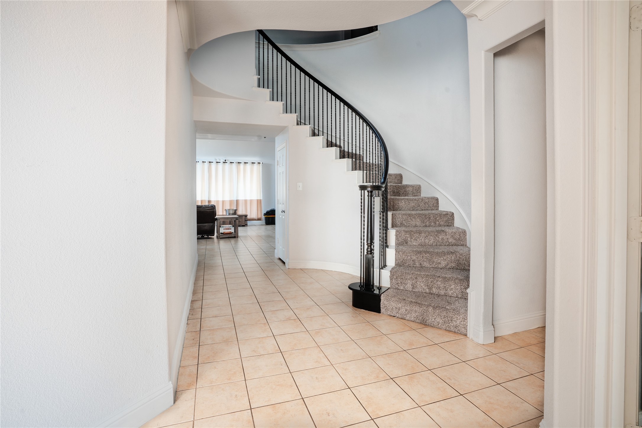 1444 Mercury Lane Lancaster TX 75134