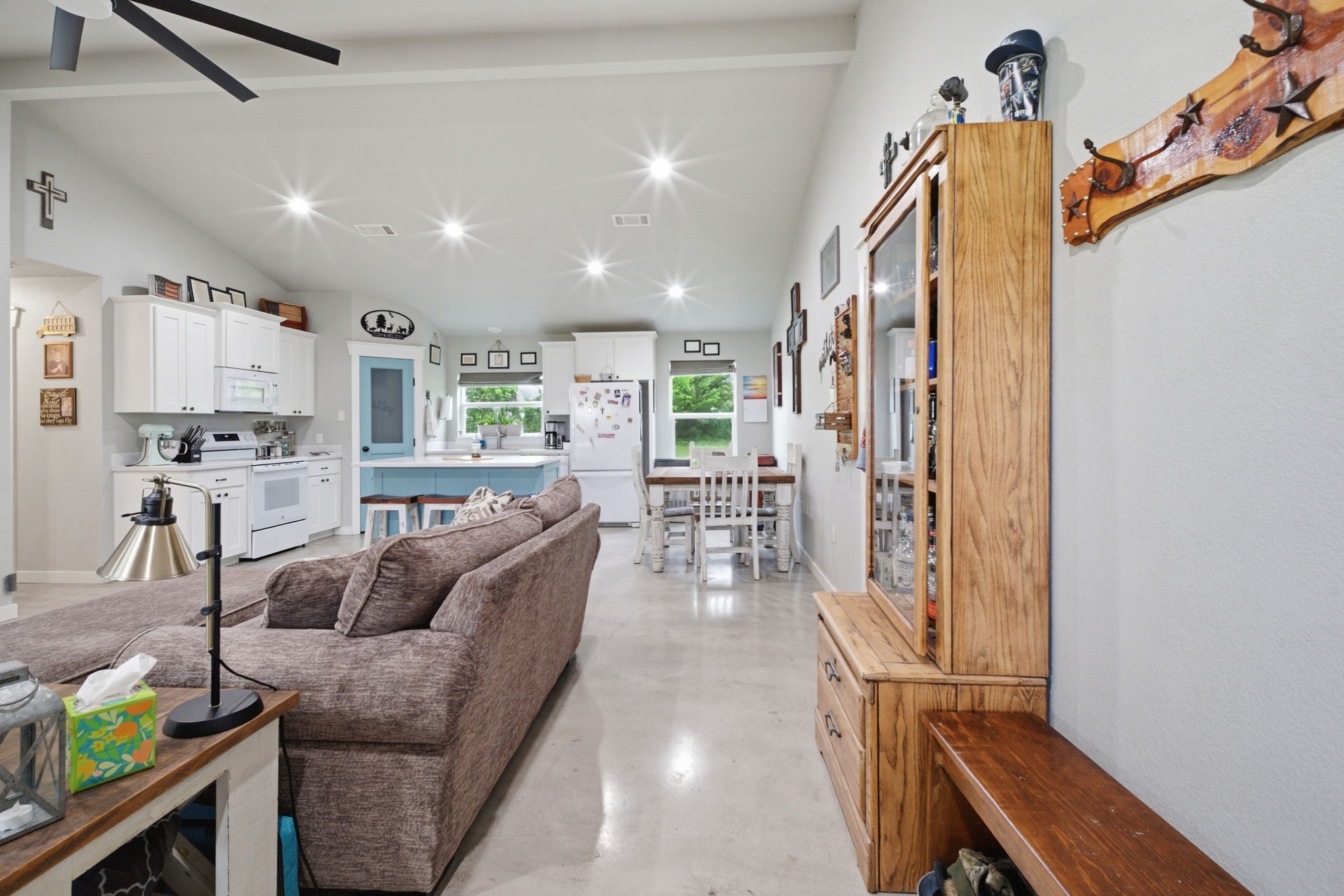 1234 County Road 1013 Wolfe City TX 75496