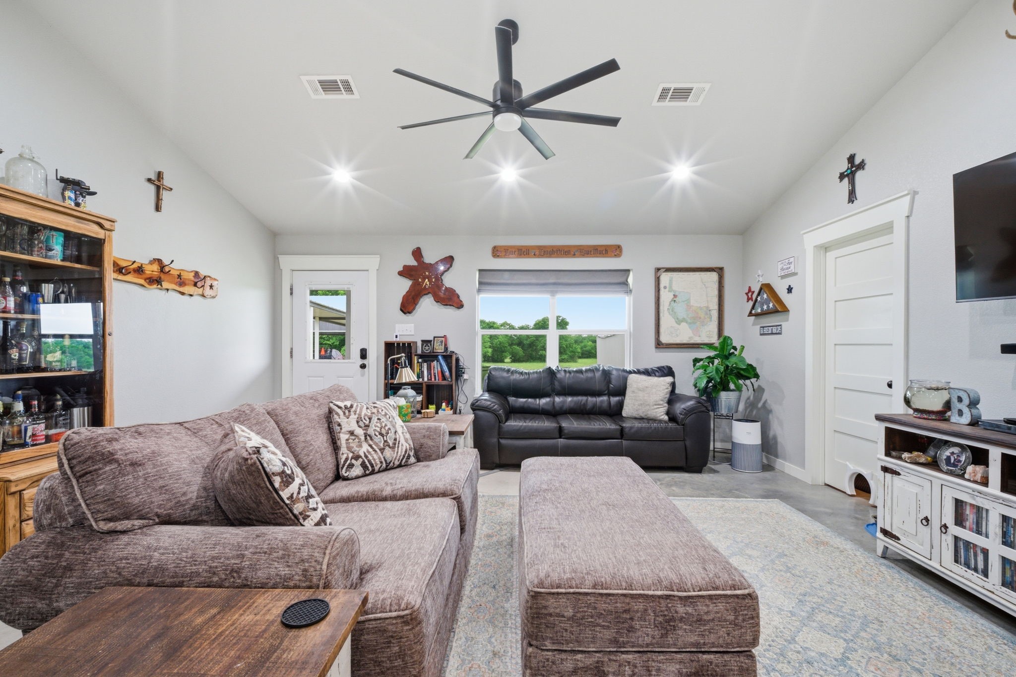 1234 County Road 1013 Wolfe City TX 75496