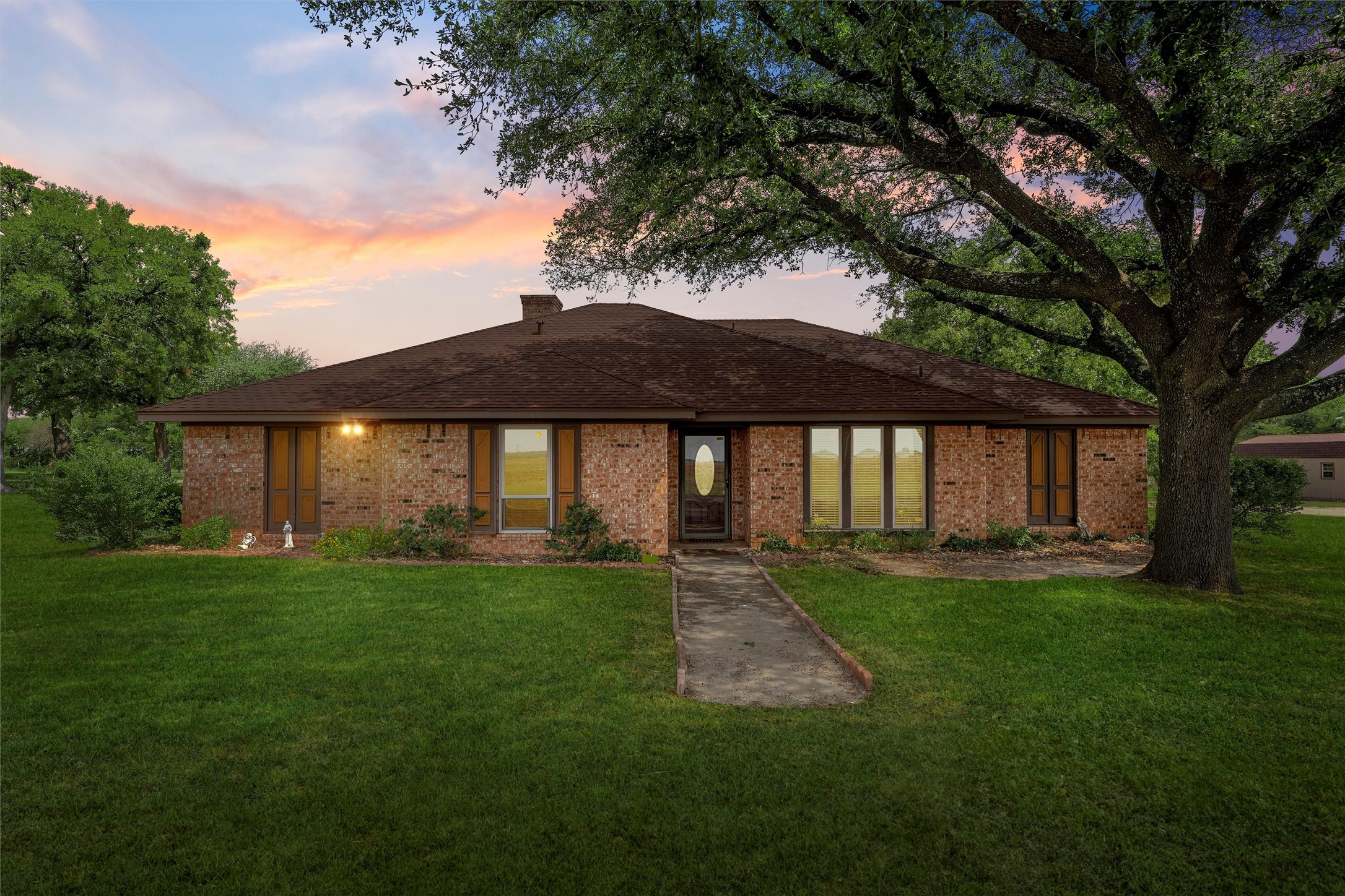 818 Fm 3370 Aquilla TX 76622