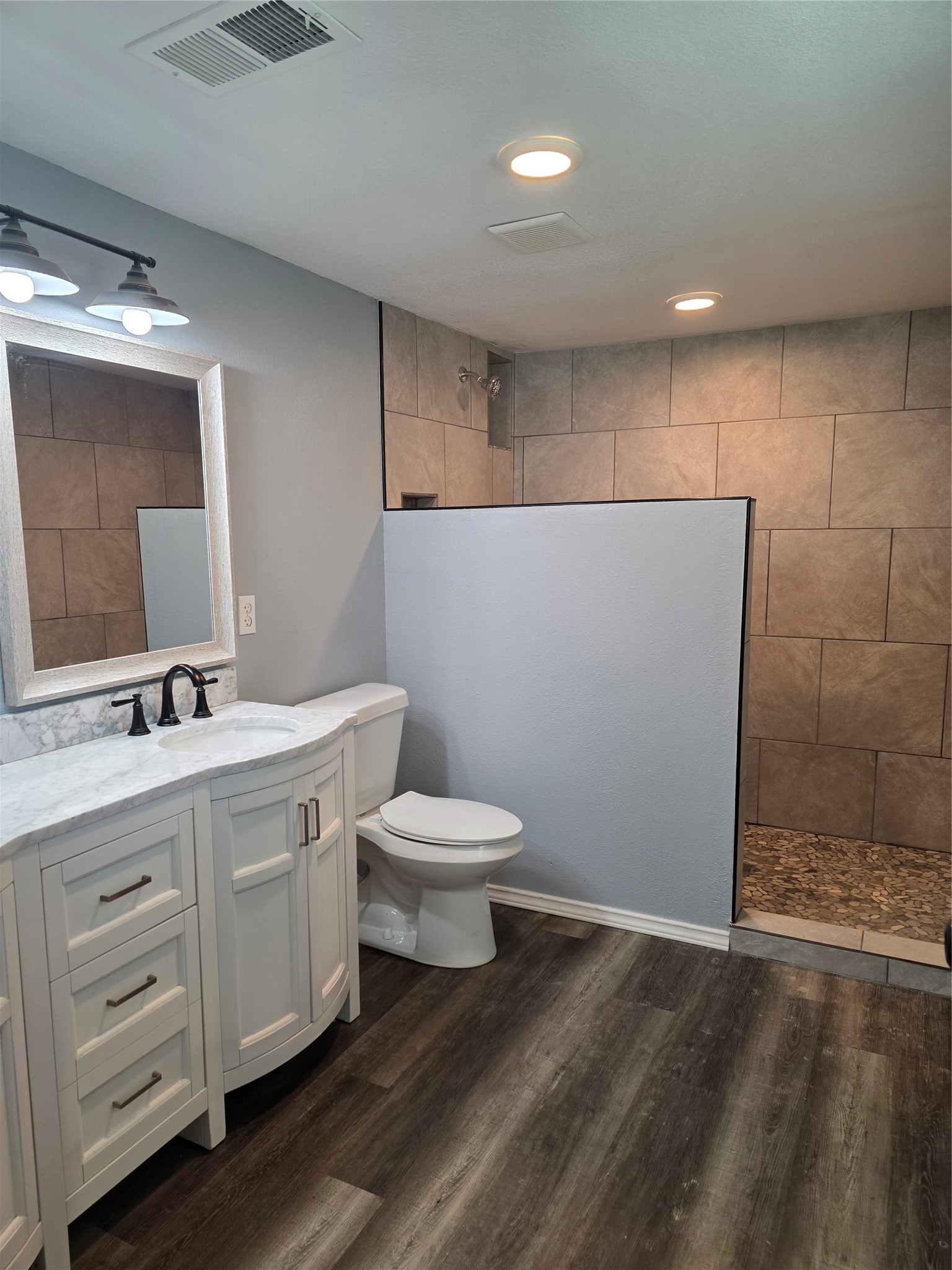 405 W Graham Street Godley TX 76044