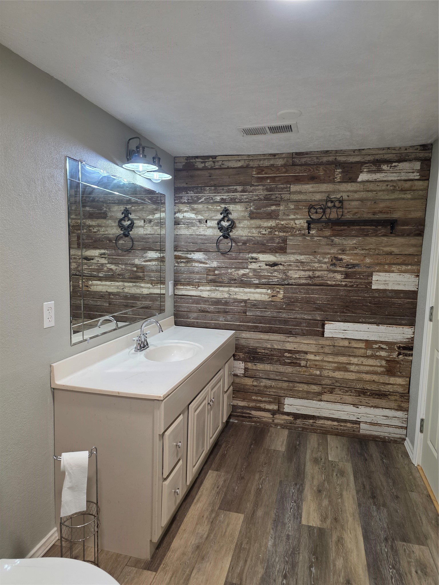 405 W Graham Street Godley TX 76044