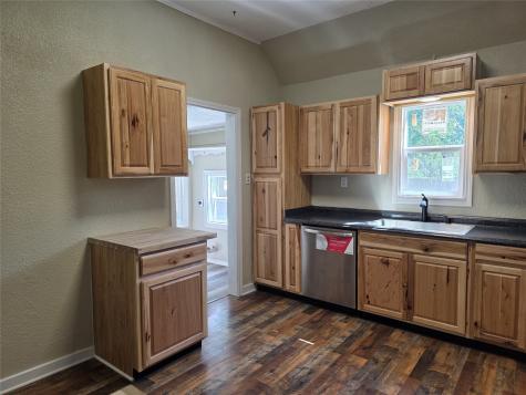 405 W Graham Street Godley TX 76044