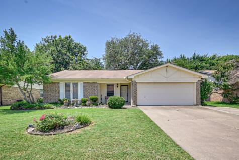 441 NW Charlyne Drive Burleson TX 76028