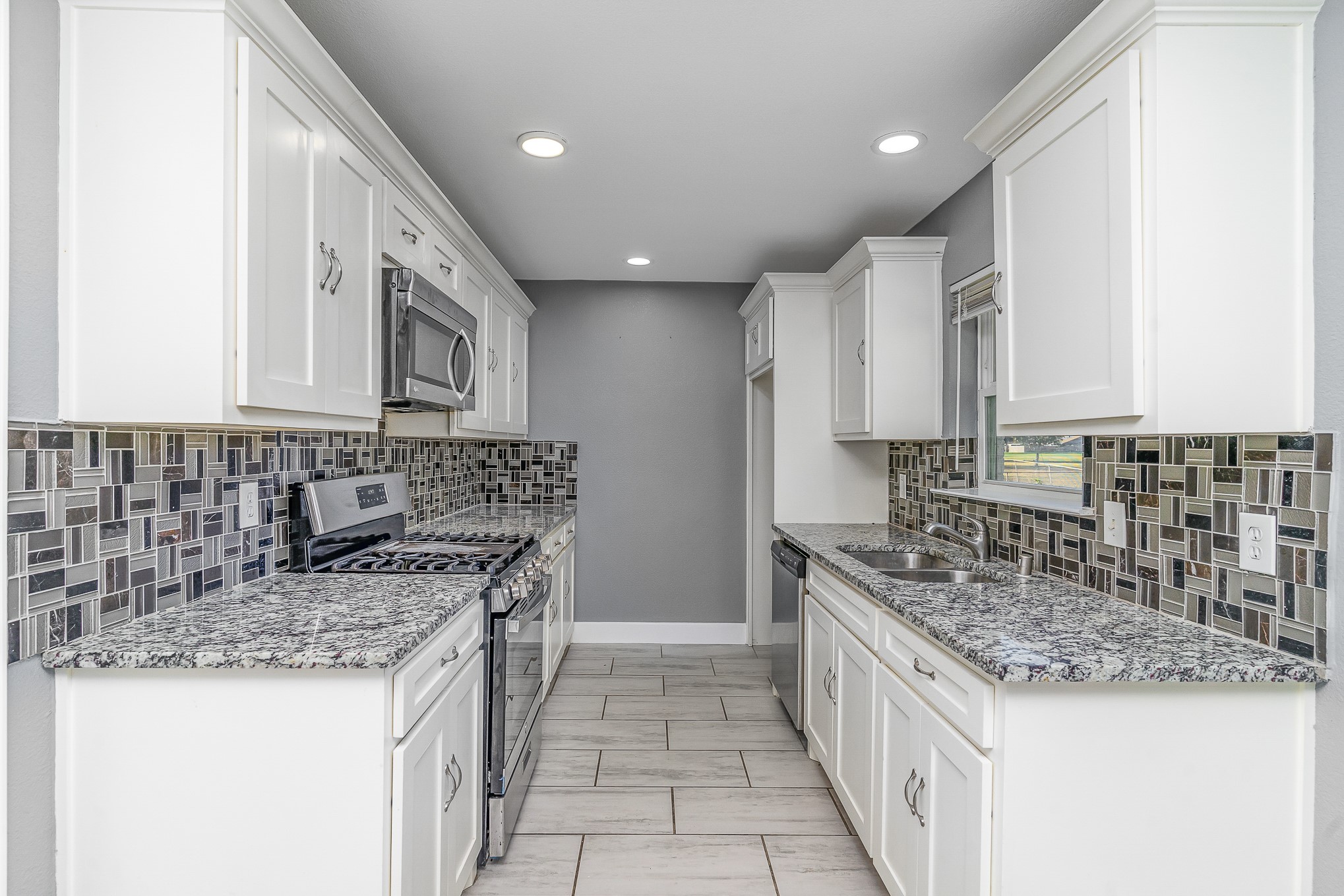 1821 Meadowcrest Drive Garland TX 75042