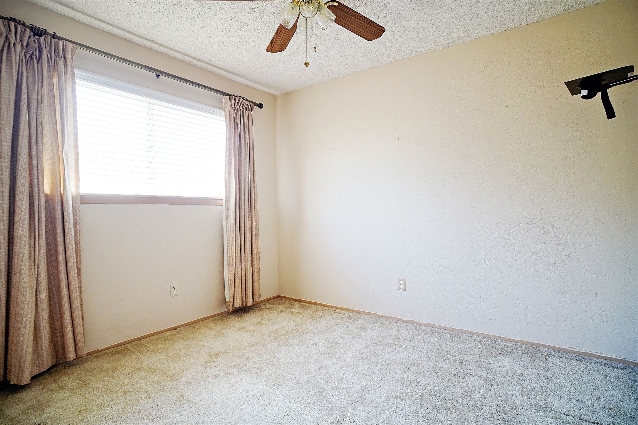 1734 Hartford Drive Carrollton TX 75007