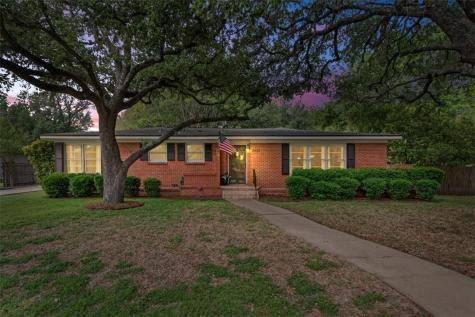 2432 Lake Air Drive Waco TX 76710