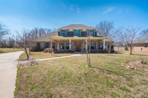 312 Private Road 5938 Emory TX 75440
