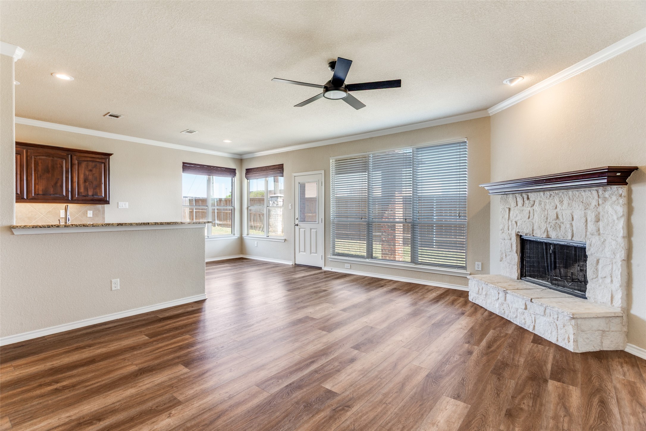 8320 Deer Bluff Lane Fort Worth TX 76179