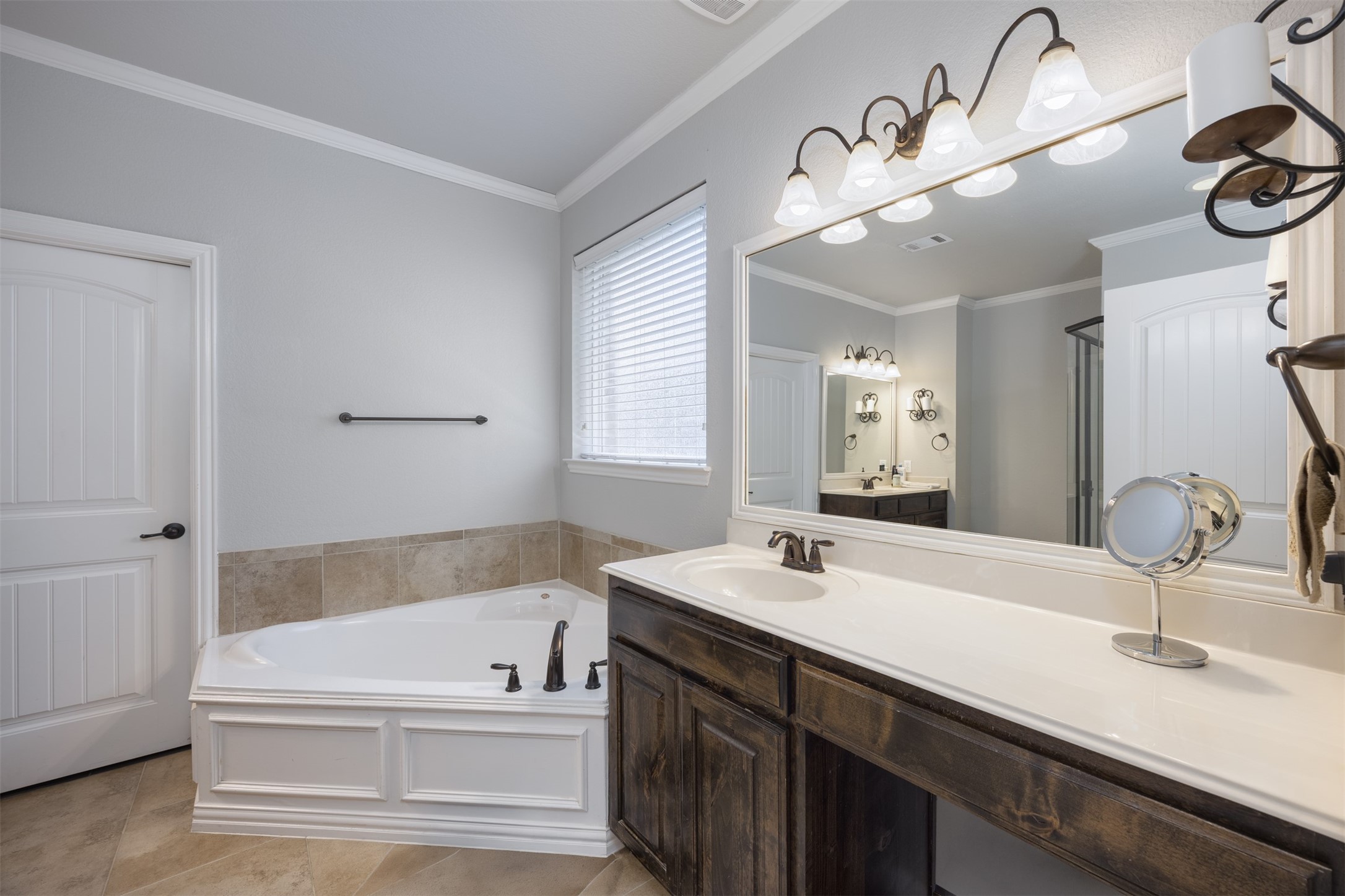 1081 Echo Bend Court Frisco TX 75036