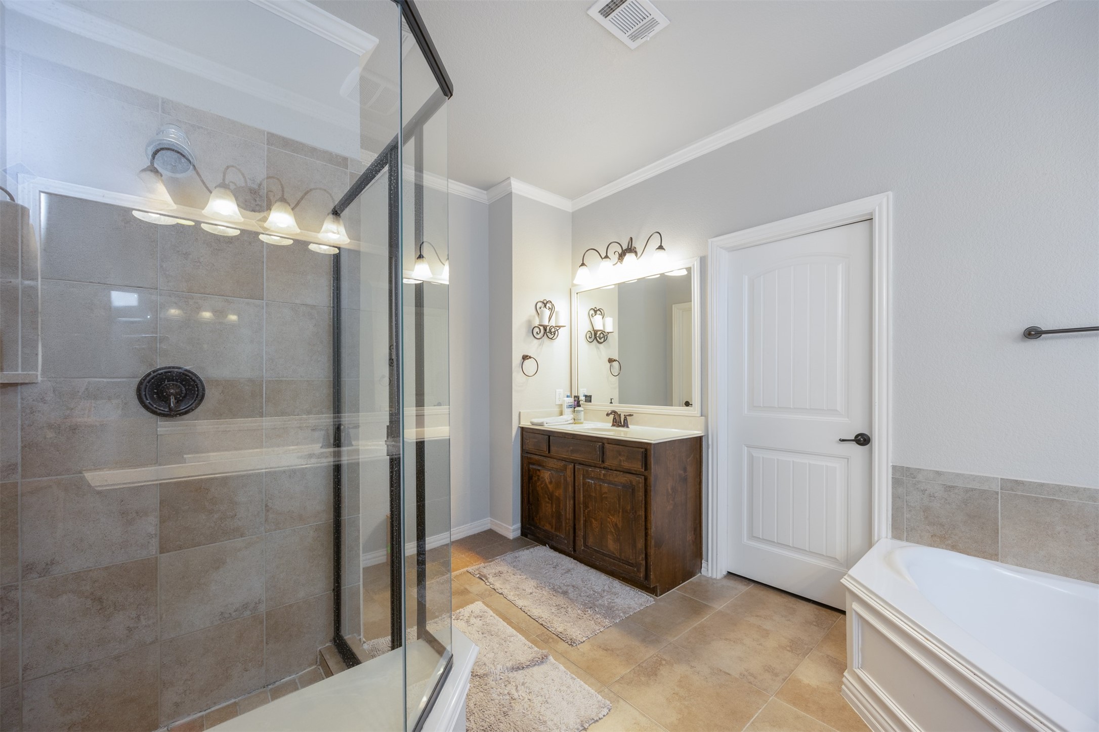 1081 Echo Bend Court Frisco TX 75036