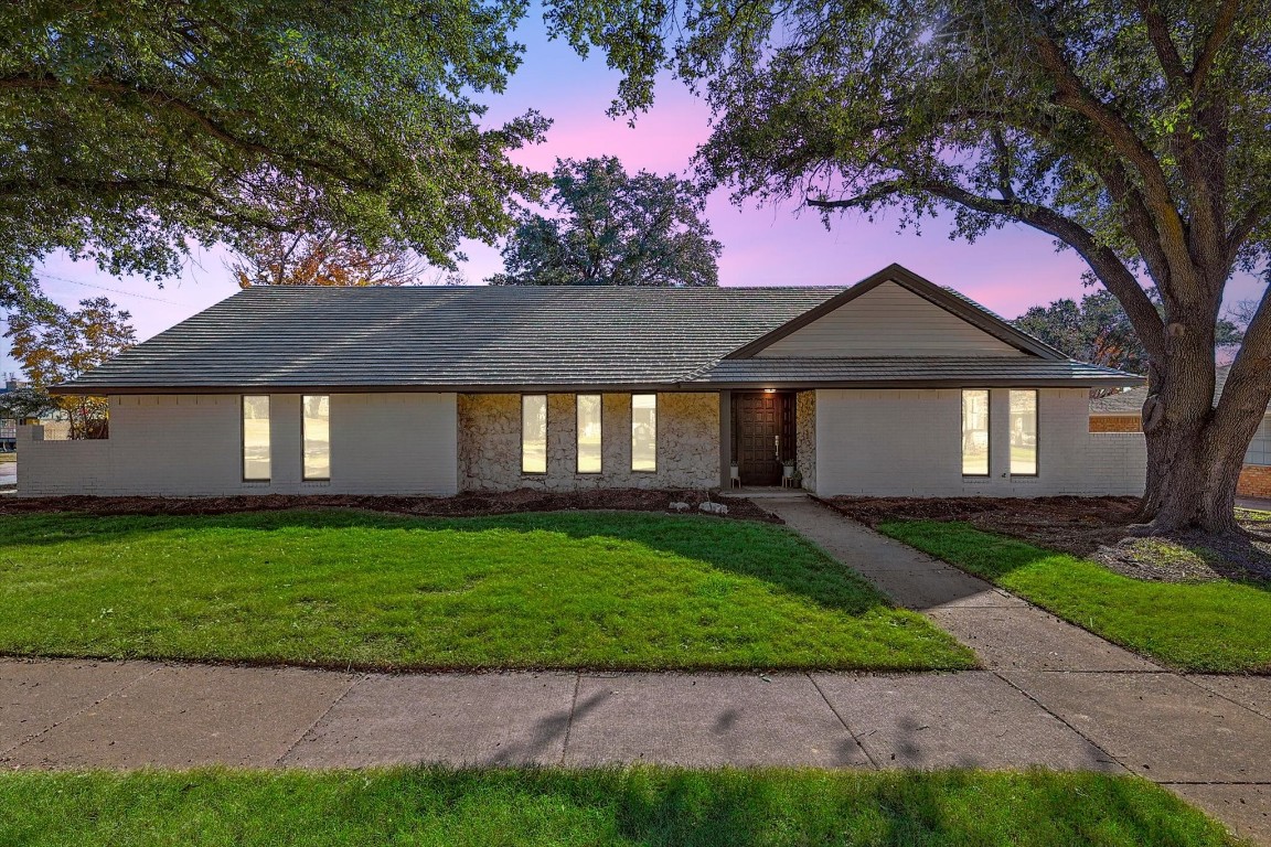 3300 Peachtree Lane Pantego TX 76013
