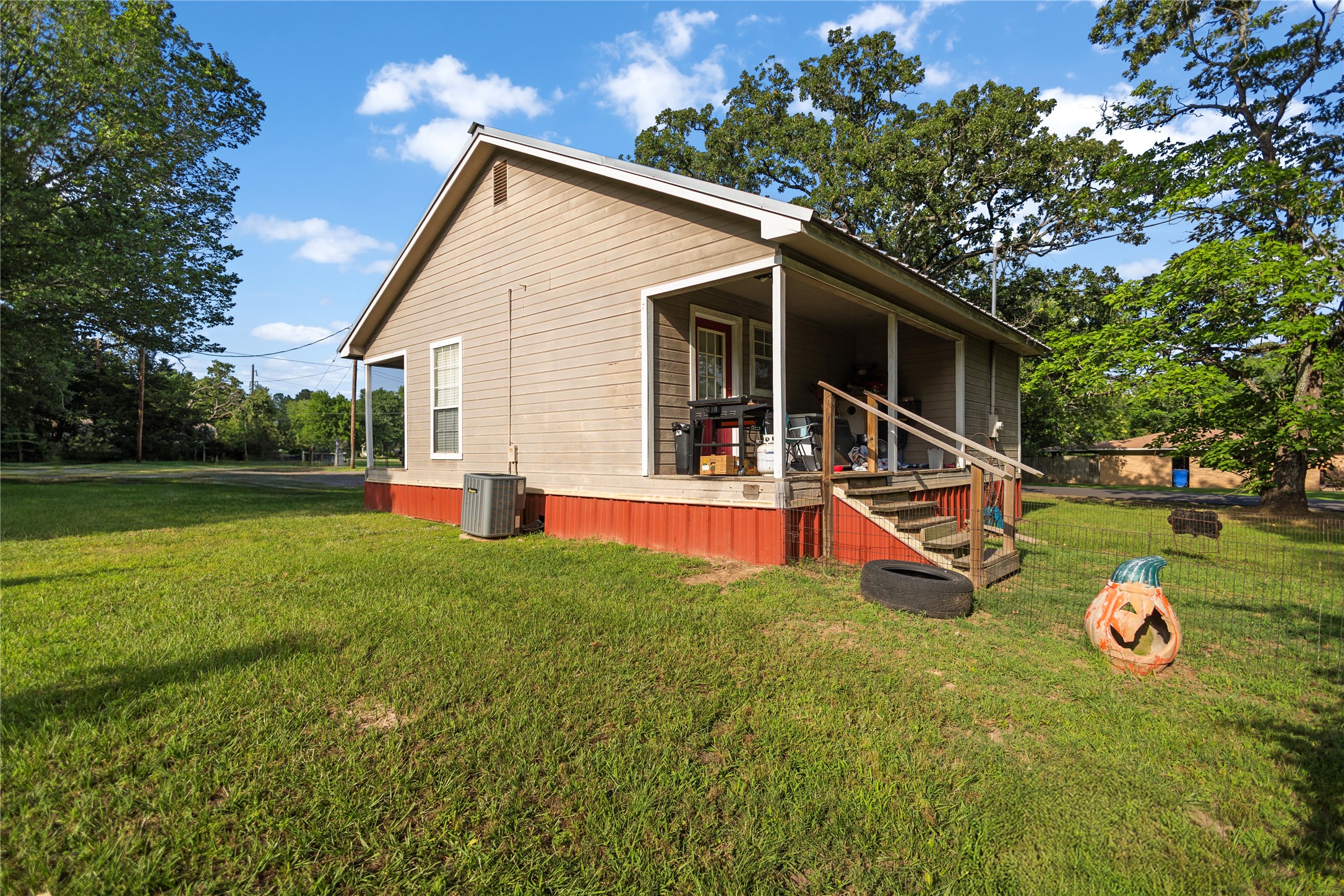 131 Lewis Street Grand Saline TX 75140