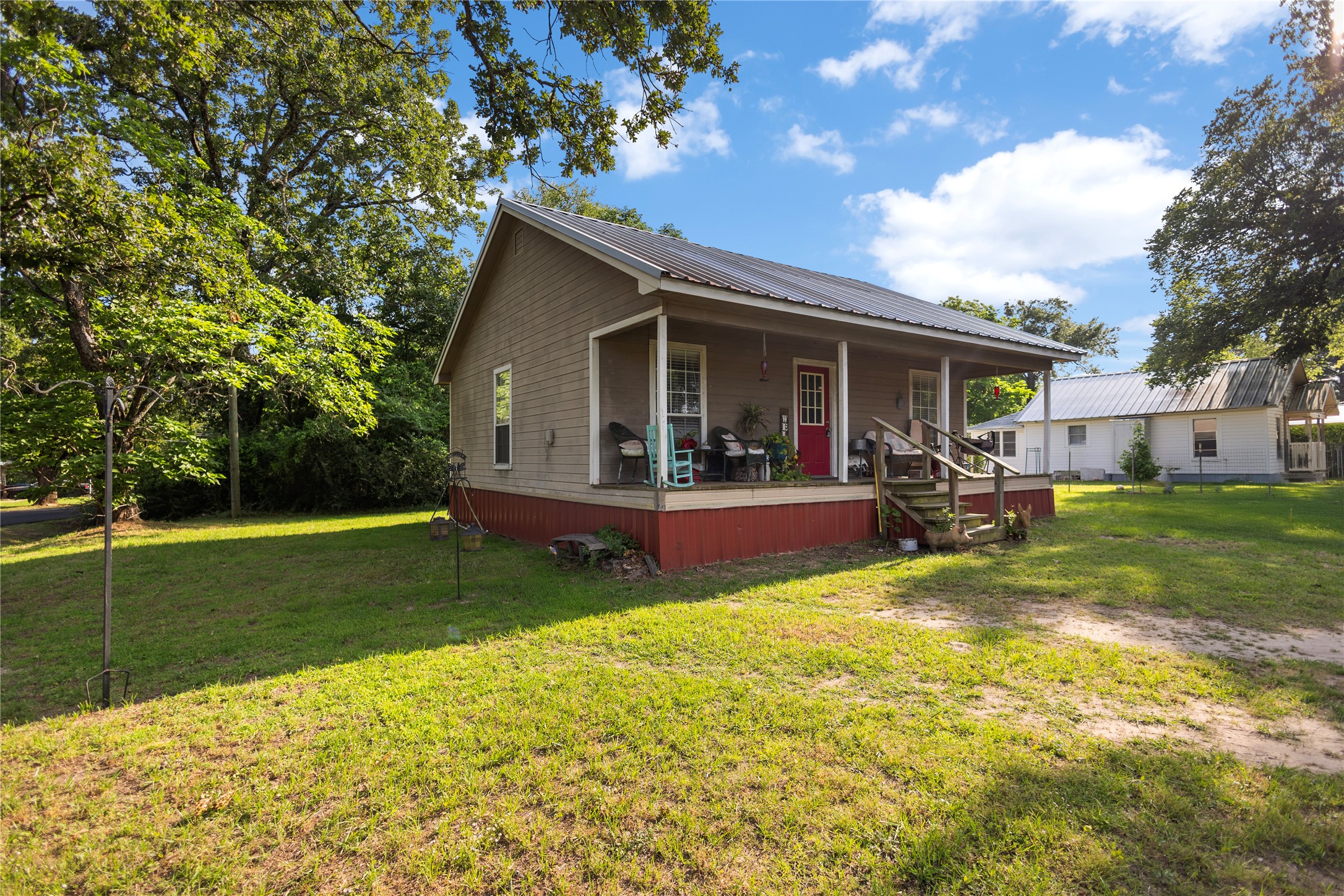 131 Lewis Street Grand Saline TX 75140