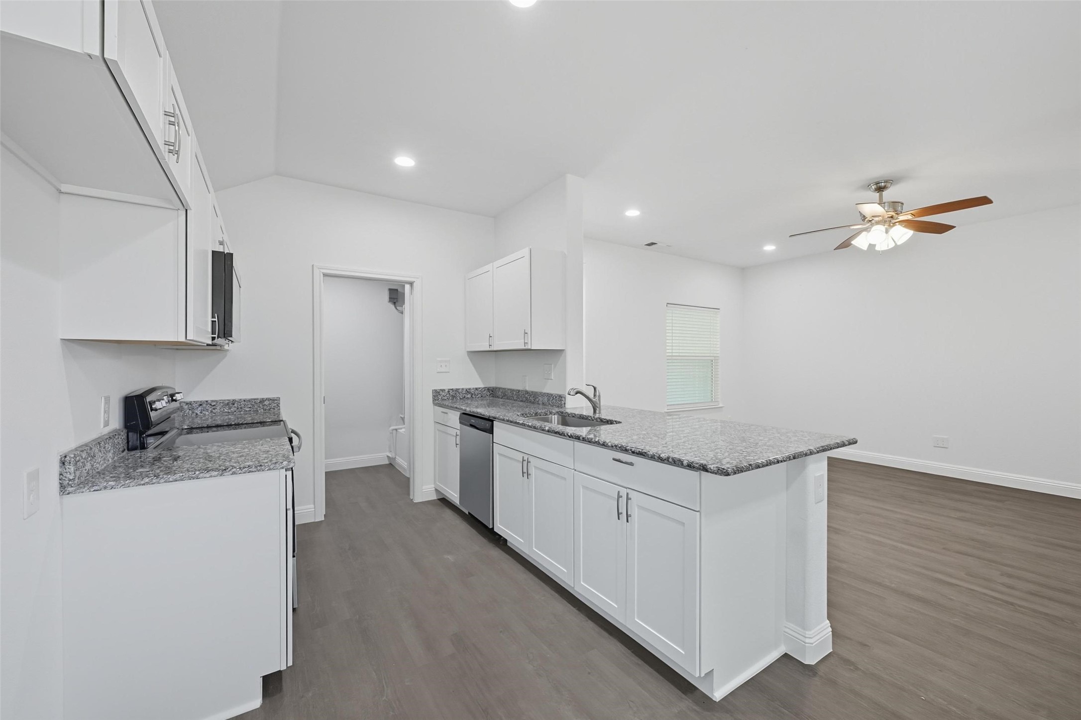 415 W Monterey Street Denison TX 75020