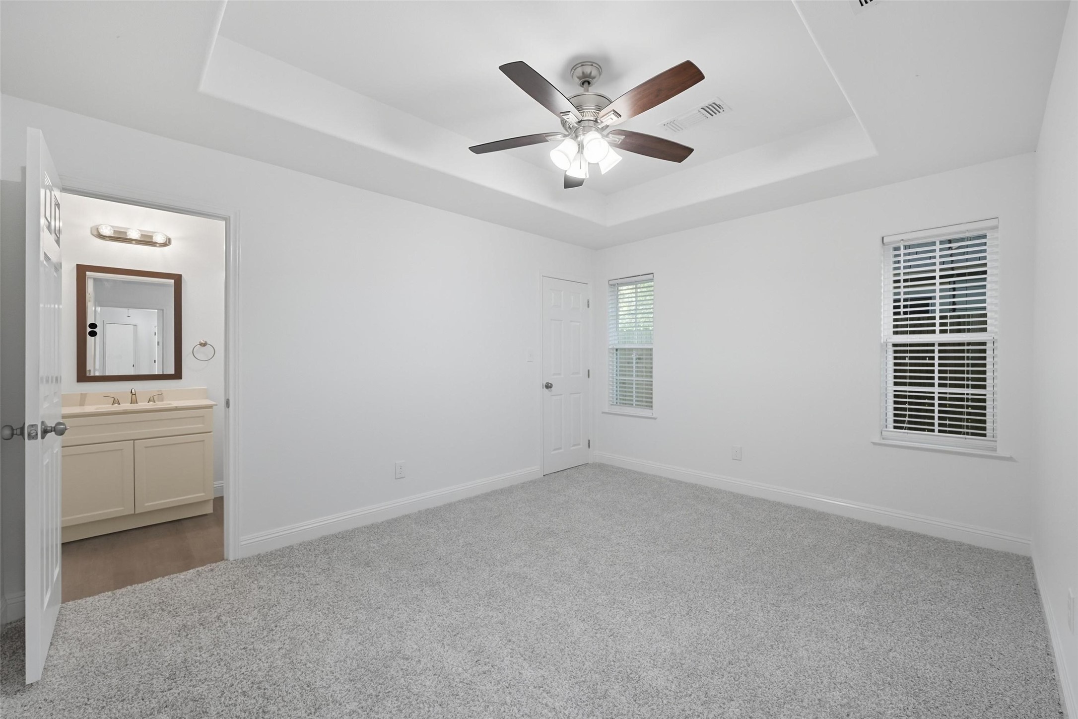 415 W Monterey Street Denison TX 75020