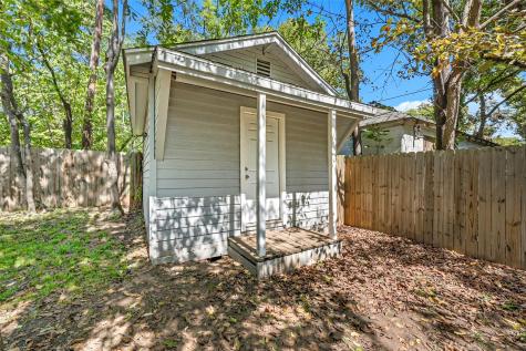 415 W Monterey Street Denison TX 75020