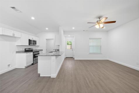 415 W Monterey Street Denison TX 75020