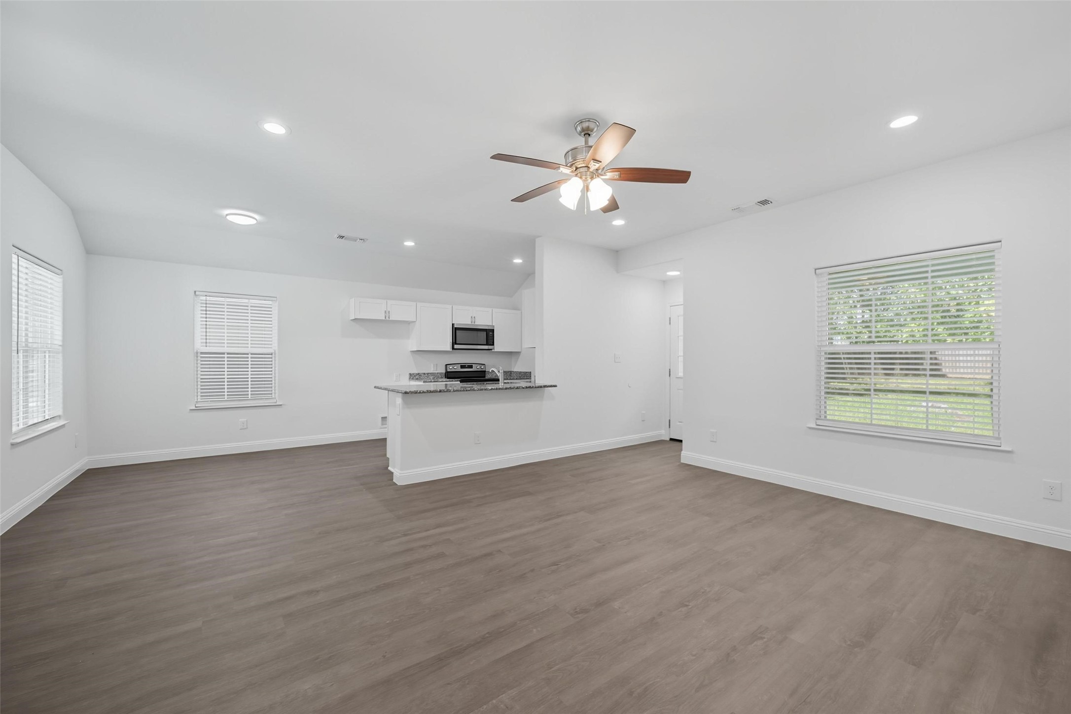 415 W Monterey Street Denison TX 75020