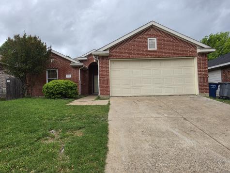 2947 Appaloosa Drive Dallas TX 75237