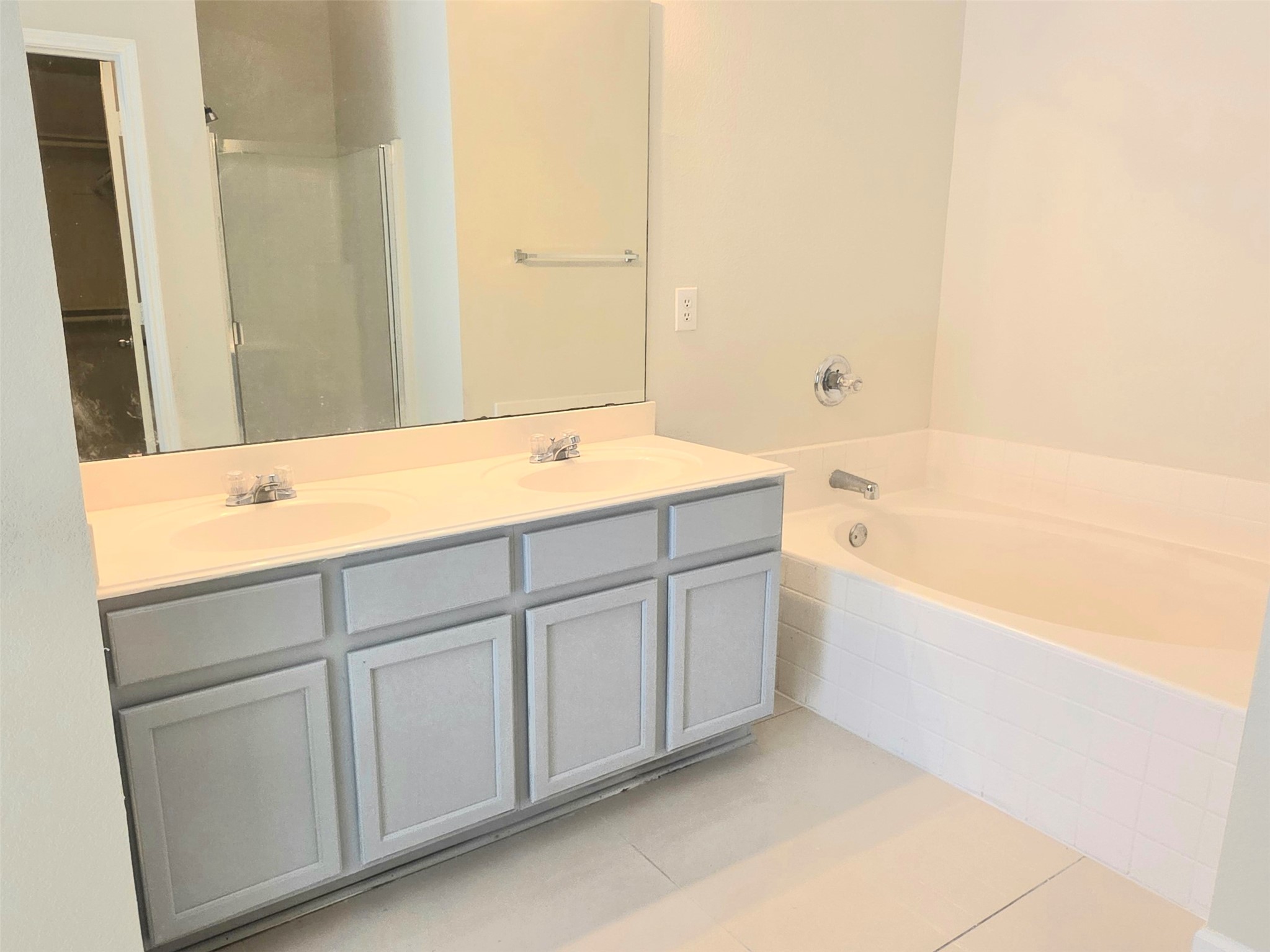 2947 Appaloosa Drive Dallas TX 75237