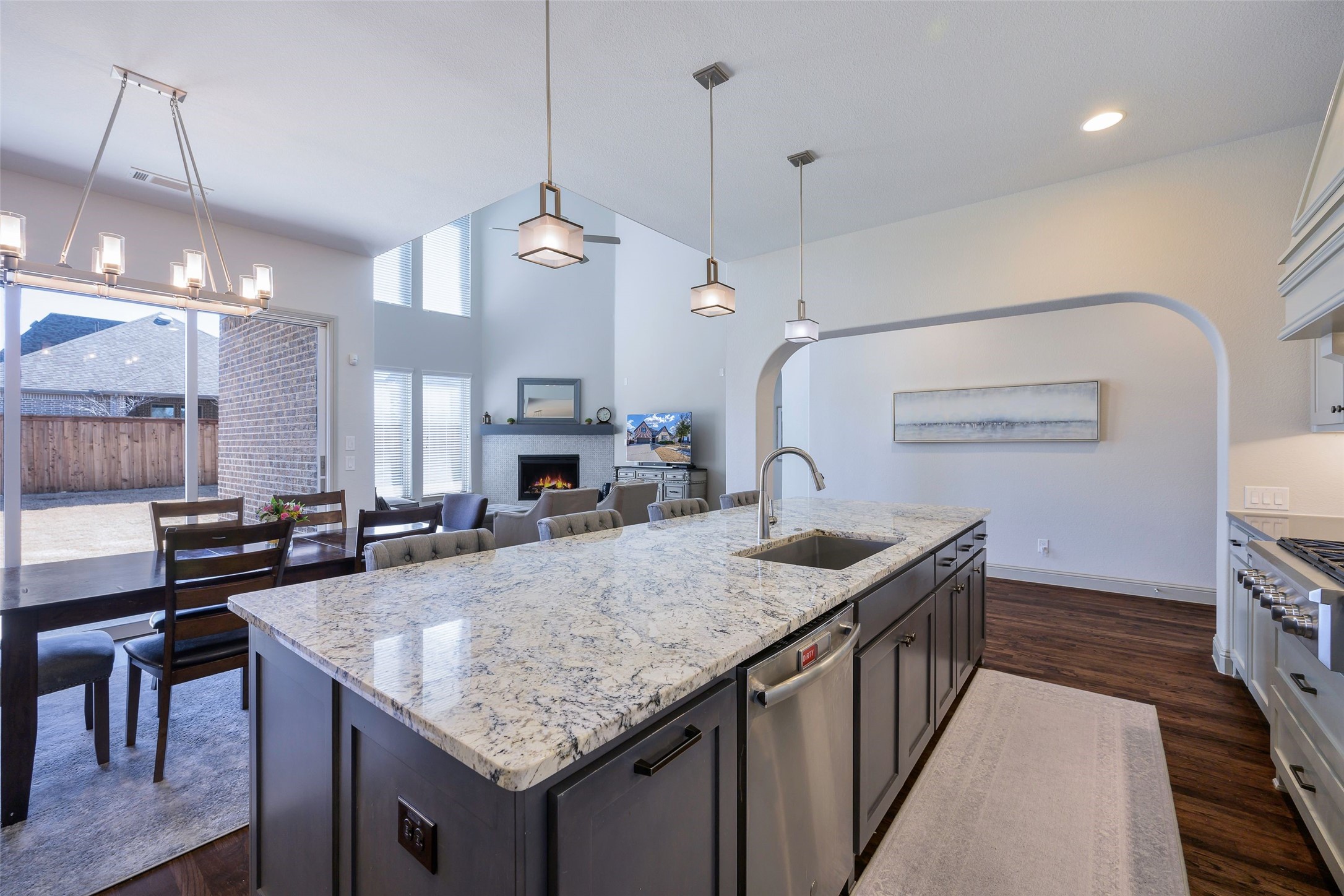 1729 Tumblegrass Road Frisco TX 75033