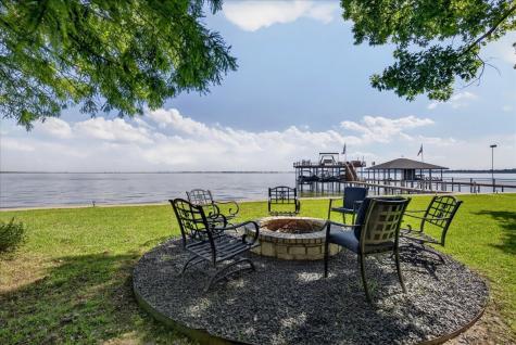 122 Saint Annes Drive Mabank TX 75156
