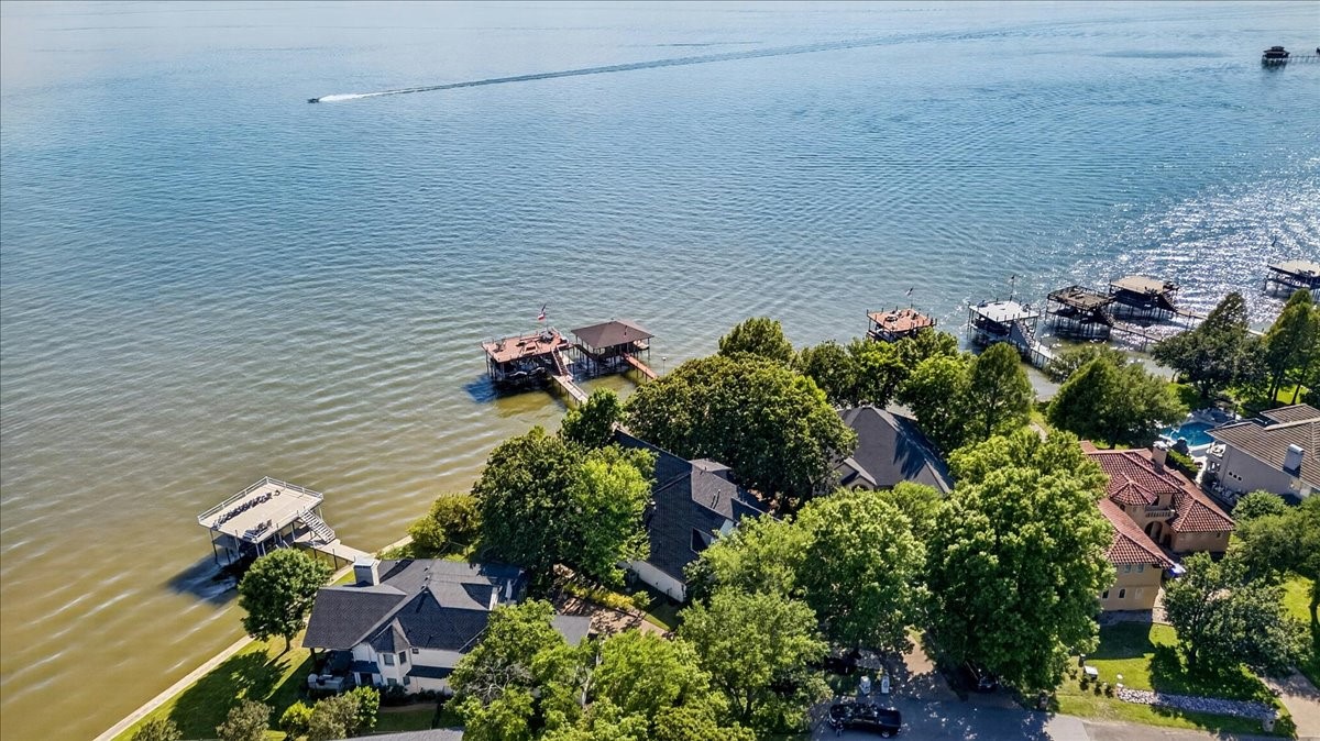 122 Saint Annes Drive Mabank TX 75156