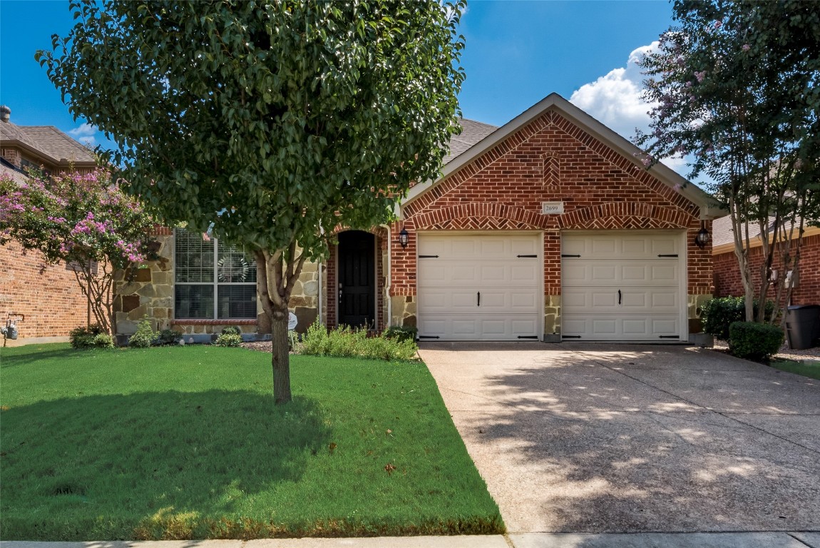 2699 Cove Drive Grand Prairie TX 75054
