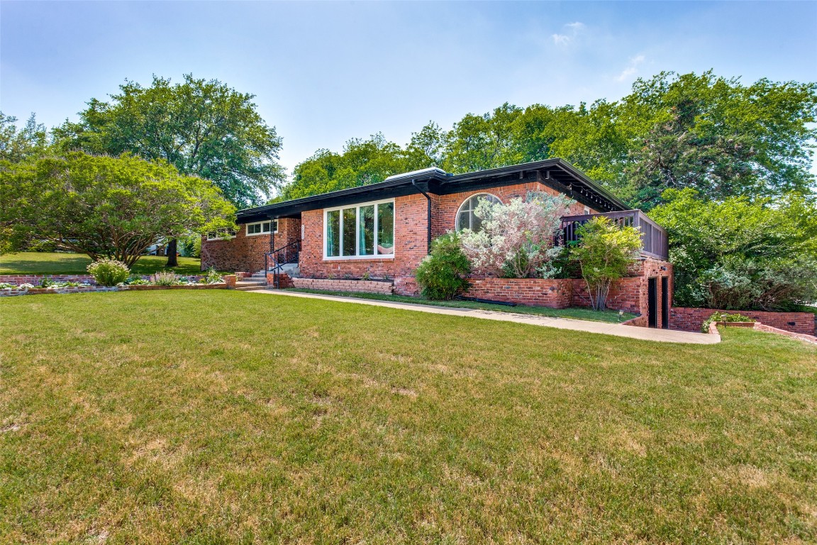 3800 Clayton Road W Fort Worth TX 76116
