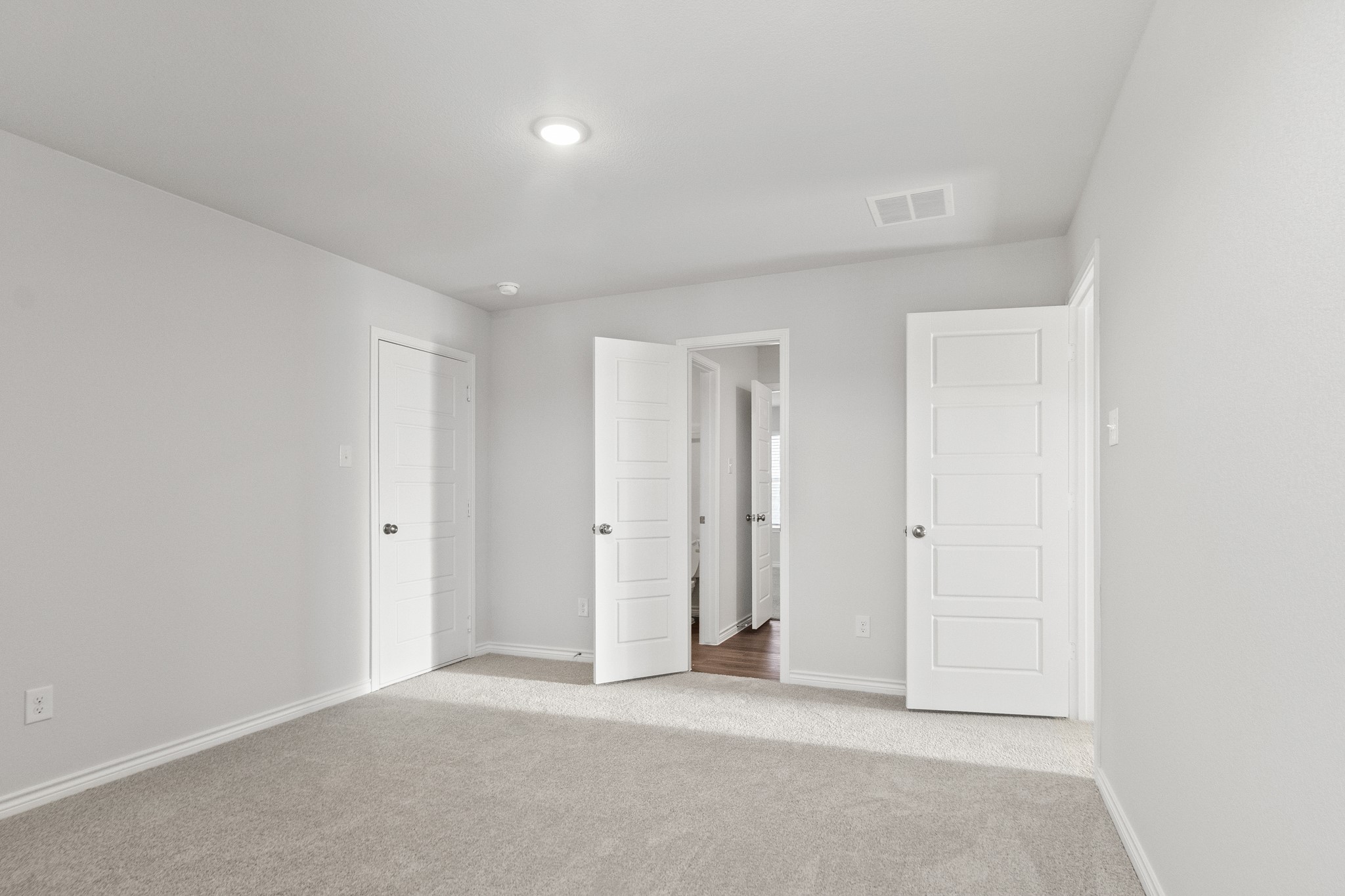 1032 Wingjet Way Fort Worth TX 76131