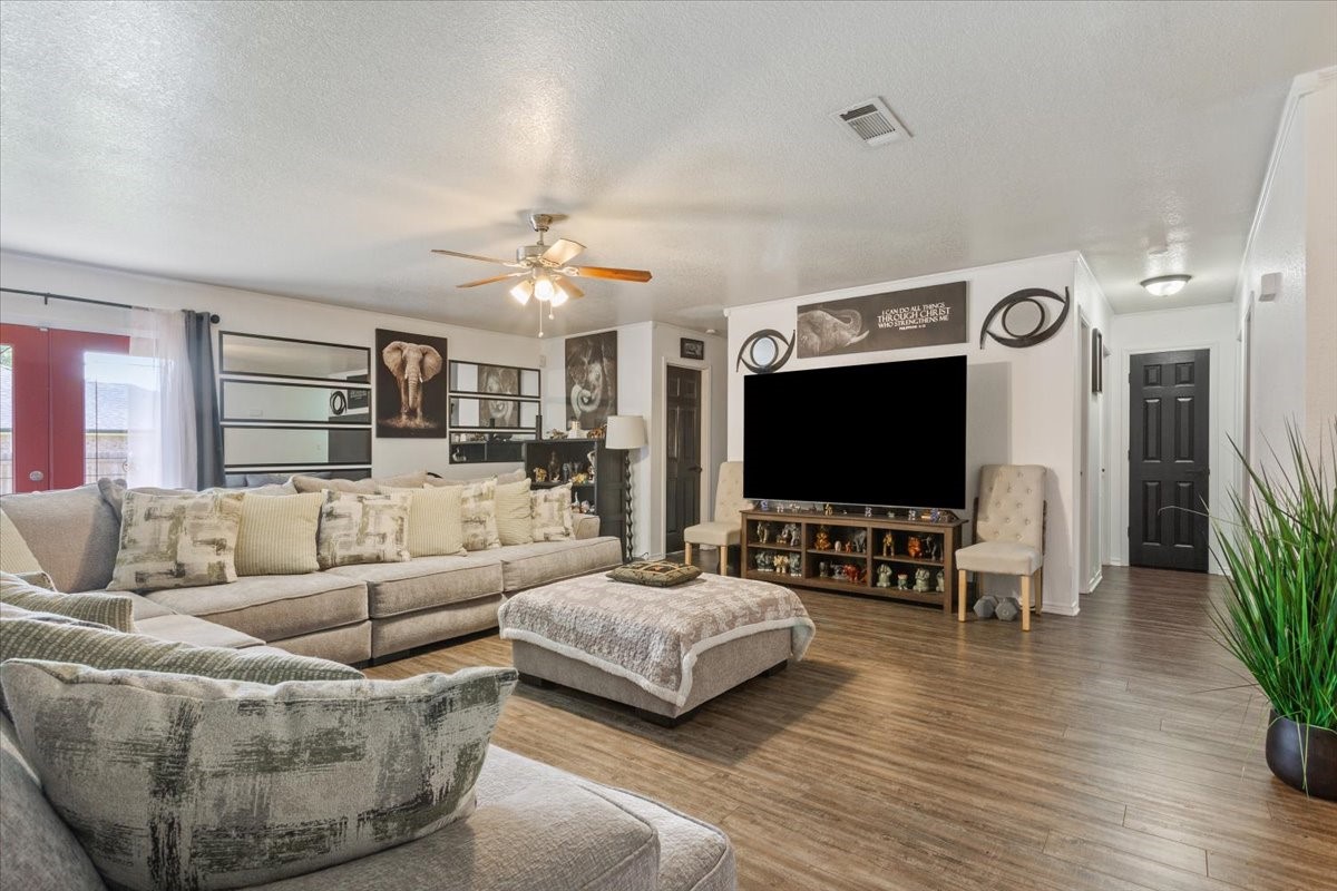 10817 Lilry Road Waco TX 76708