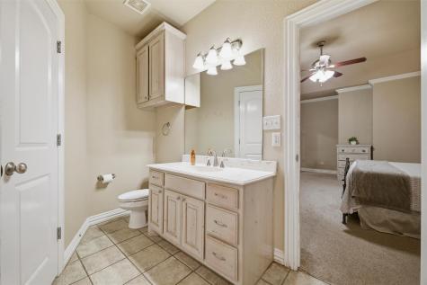 1837 Roadrunner Drive Weatherford TX 76088