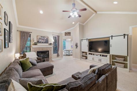 1837 Roadrunner Drive Weatherford TX 76088