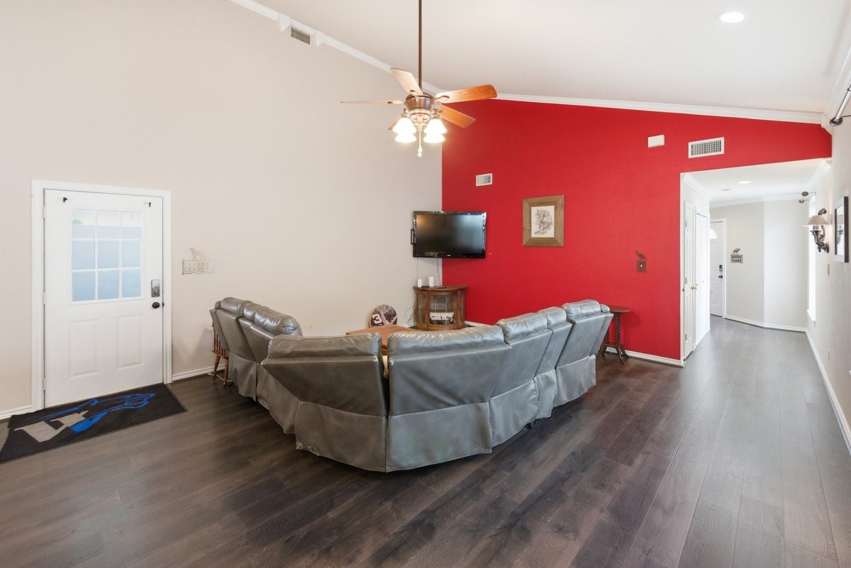 108 Big Bend Drive Whitney TX 76692