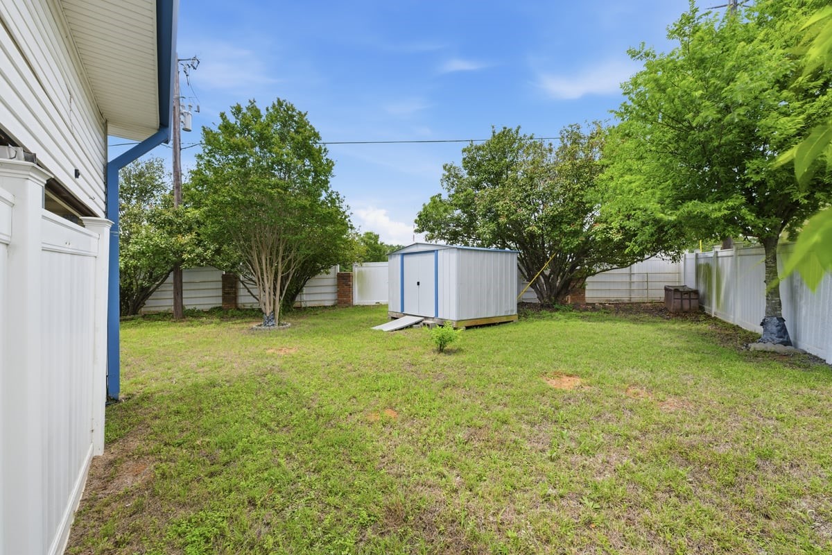 108 Big Bend Drive Whitney TX 76692