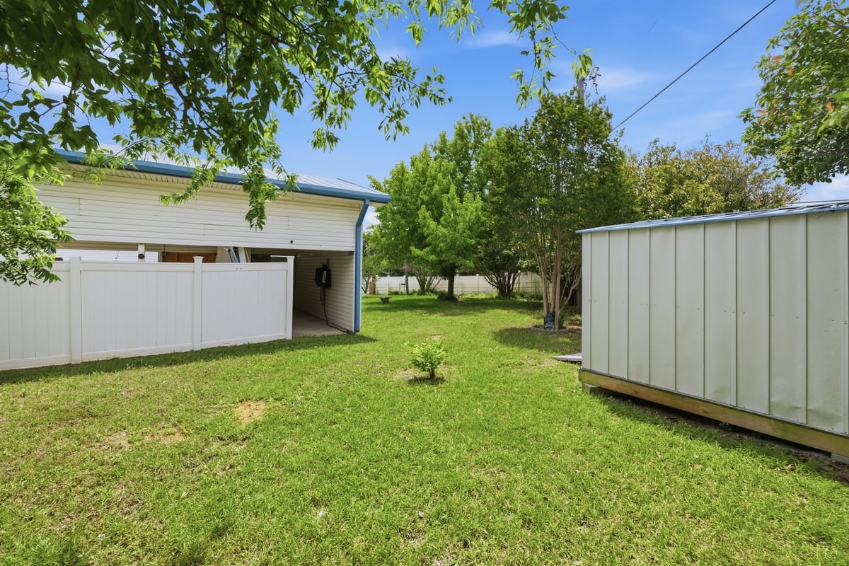 108 Big Bend Drive Whitney TX 76692