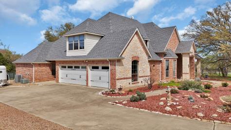 2526 Hayley Drive Weatherford TX 76085