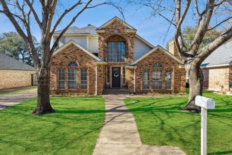3702 Glenbrook Drive Arlington TX 76015