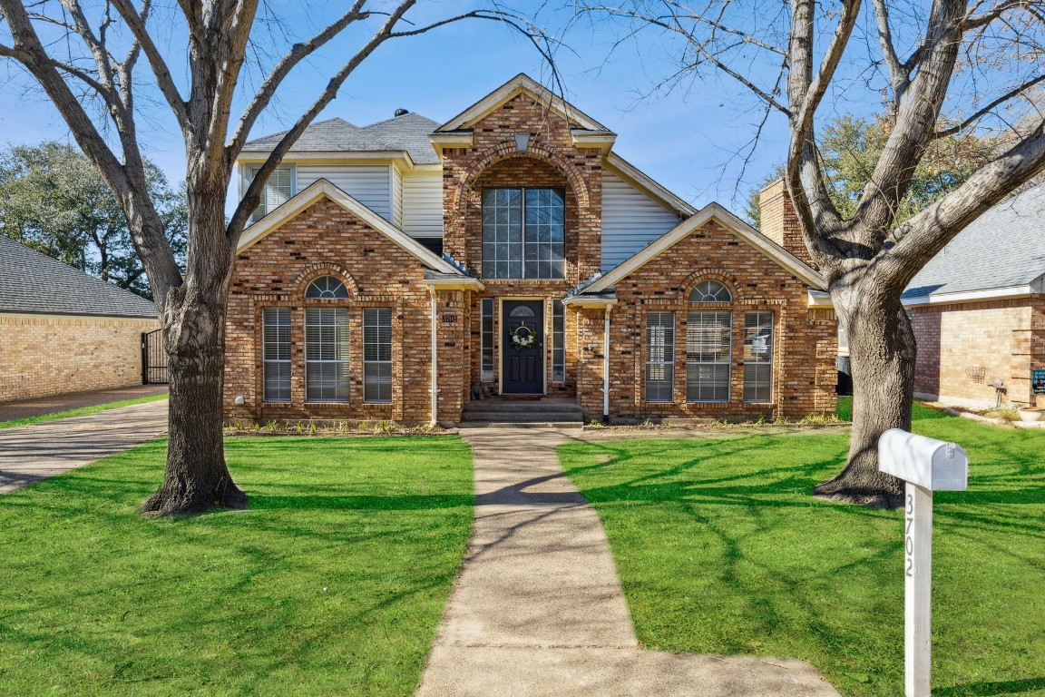 3702 Glenbrook Drive Arlington TX 76015