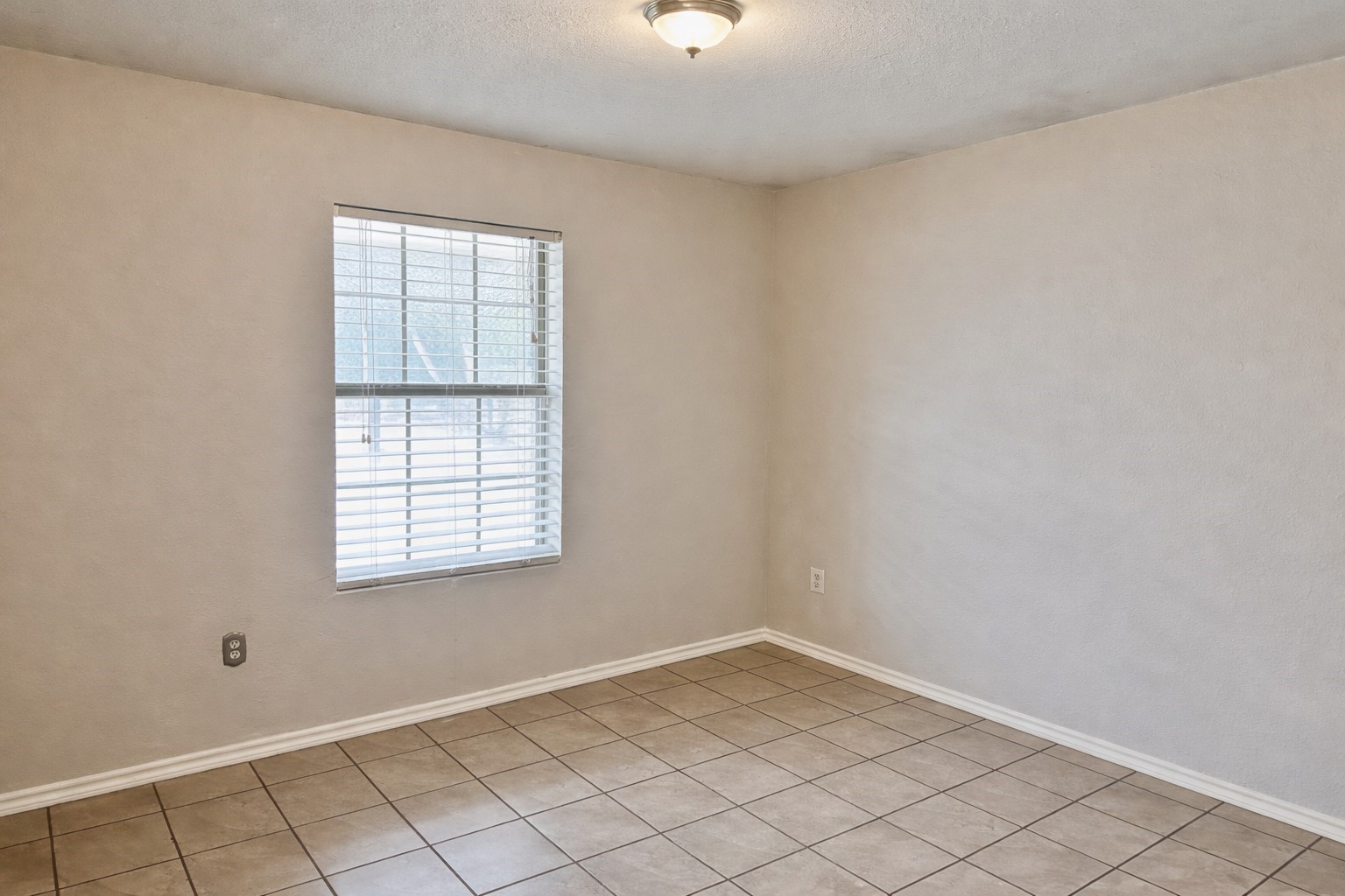 914 N Catherine Street Terrell TX 75160