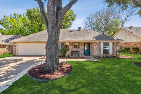2516 Satinwood Court Arlington TX 76001