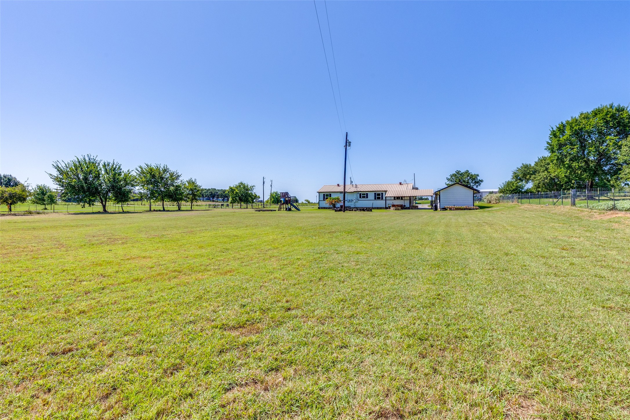 152 County Road 4678 Boyd TX 76023