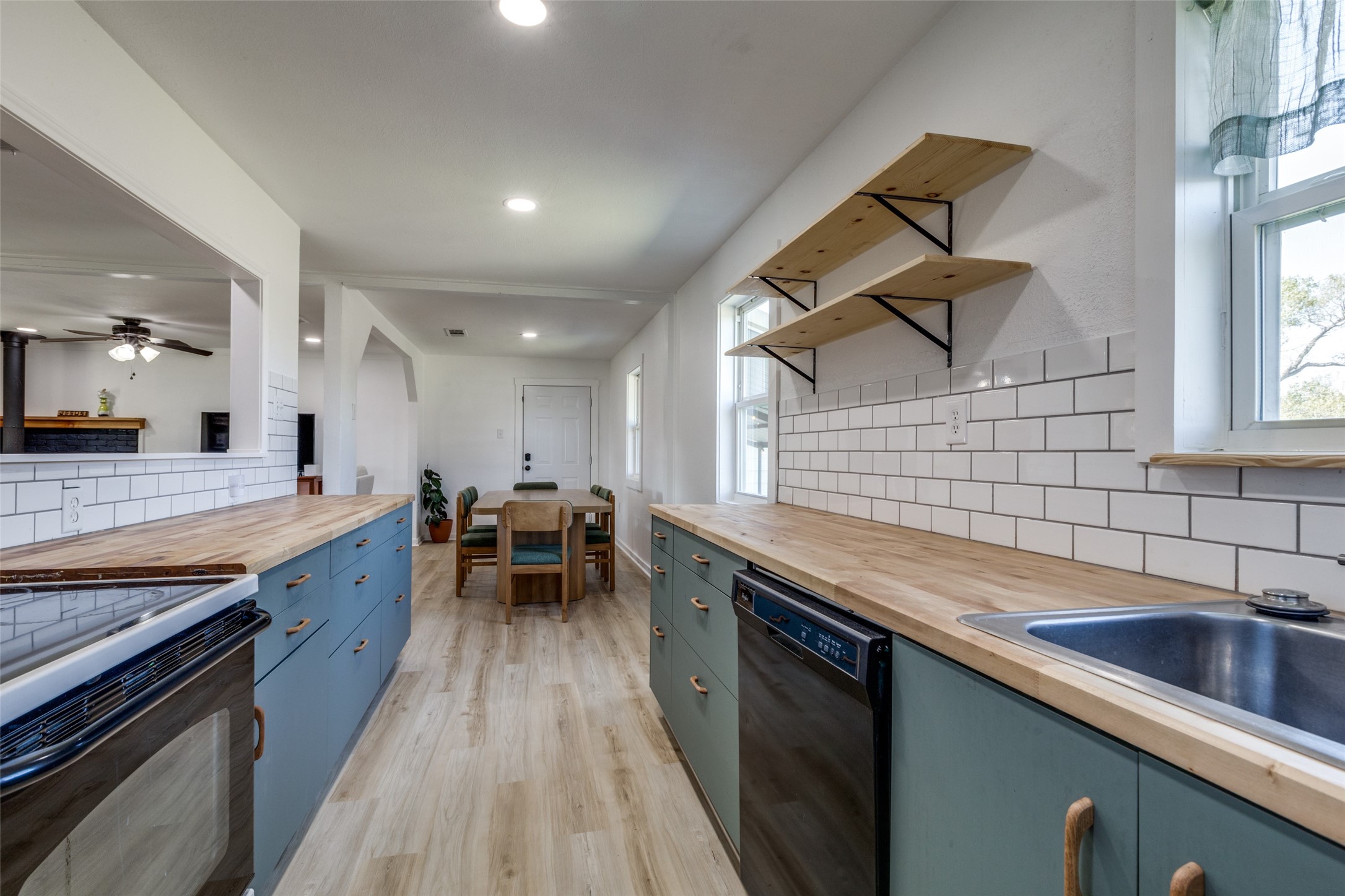 152 County Road 4678 Boyd TX 76023