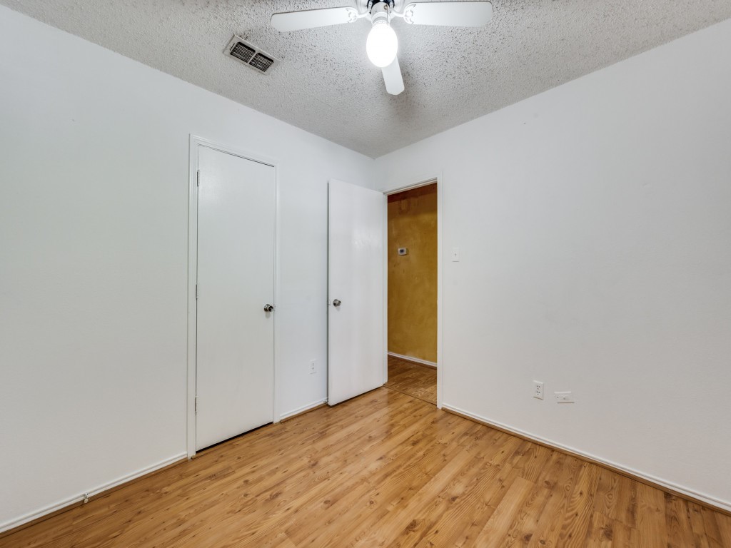 5304 Umbrella Pine Court Arlington TX 76018