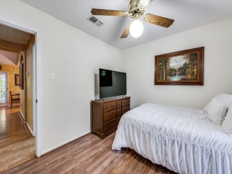 5304 Umbrella Pine Court Arlington TX 76018