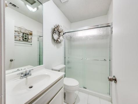 5304 Umbrella Pine Court Arlington TX 76018