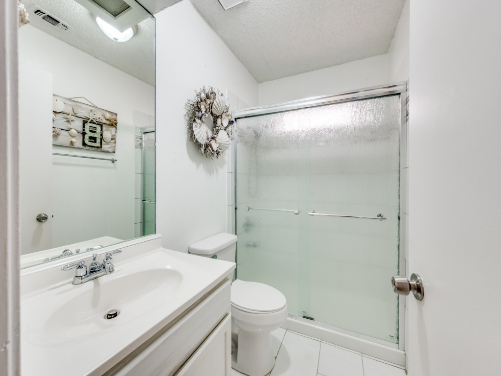5304 Umbrella Pine Court Arlington TX 76018