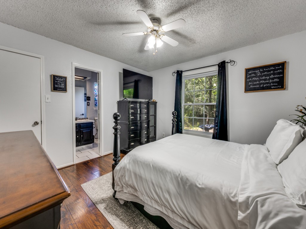 5304 Umbrella Pine Court Arlington TX 76018