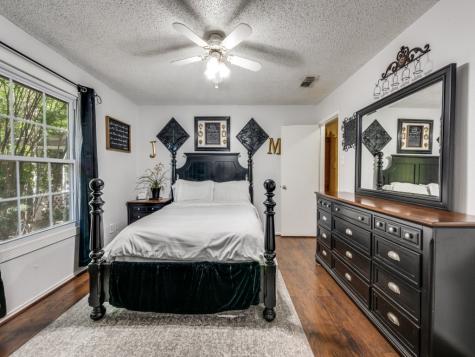 5304 Umbrella Pine Court Arlington TX 76018
